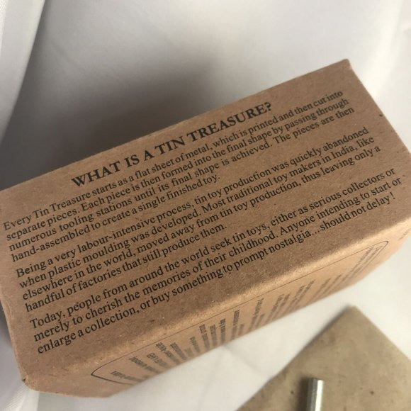 Wind Up Key Jumping World Treasures Nostalgia Classic Tin Toy Reproduction & Box - Picture 4 of 12